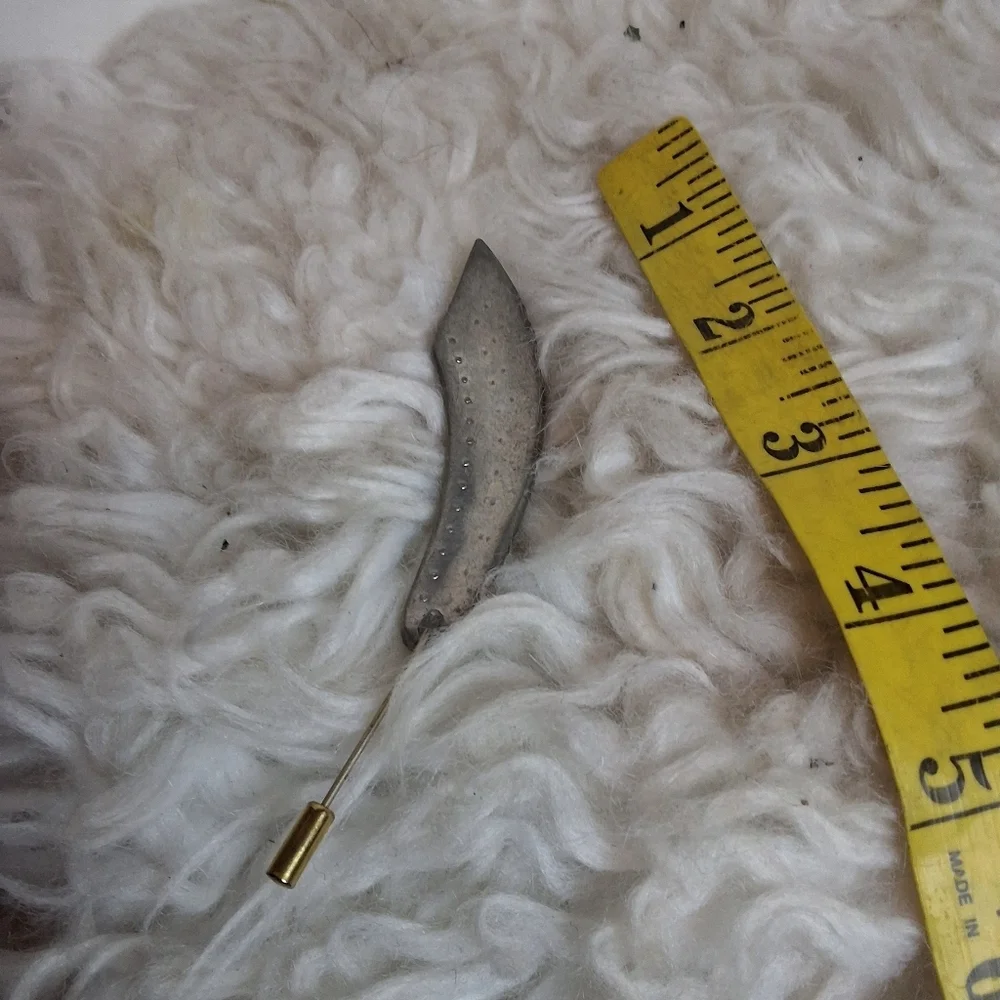 Vintage Rhinestone Feather Stick Pin Silver Tone Lapel Scarf Hat Pin